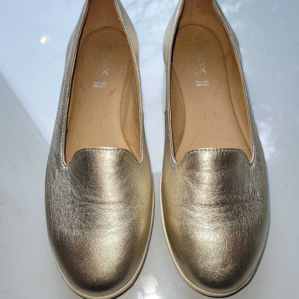 Geox Respira Gold Loafers Size EU 37 - Picture 2 of 8